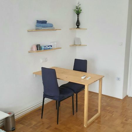Roomserv Ljubljana Ngoại thất bức ảnh